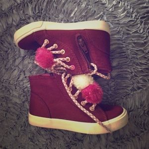 Cute Cat & Jack sneakers toddler sz 10